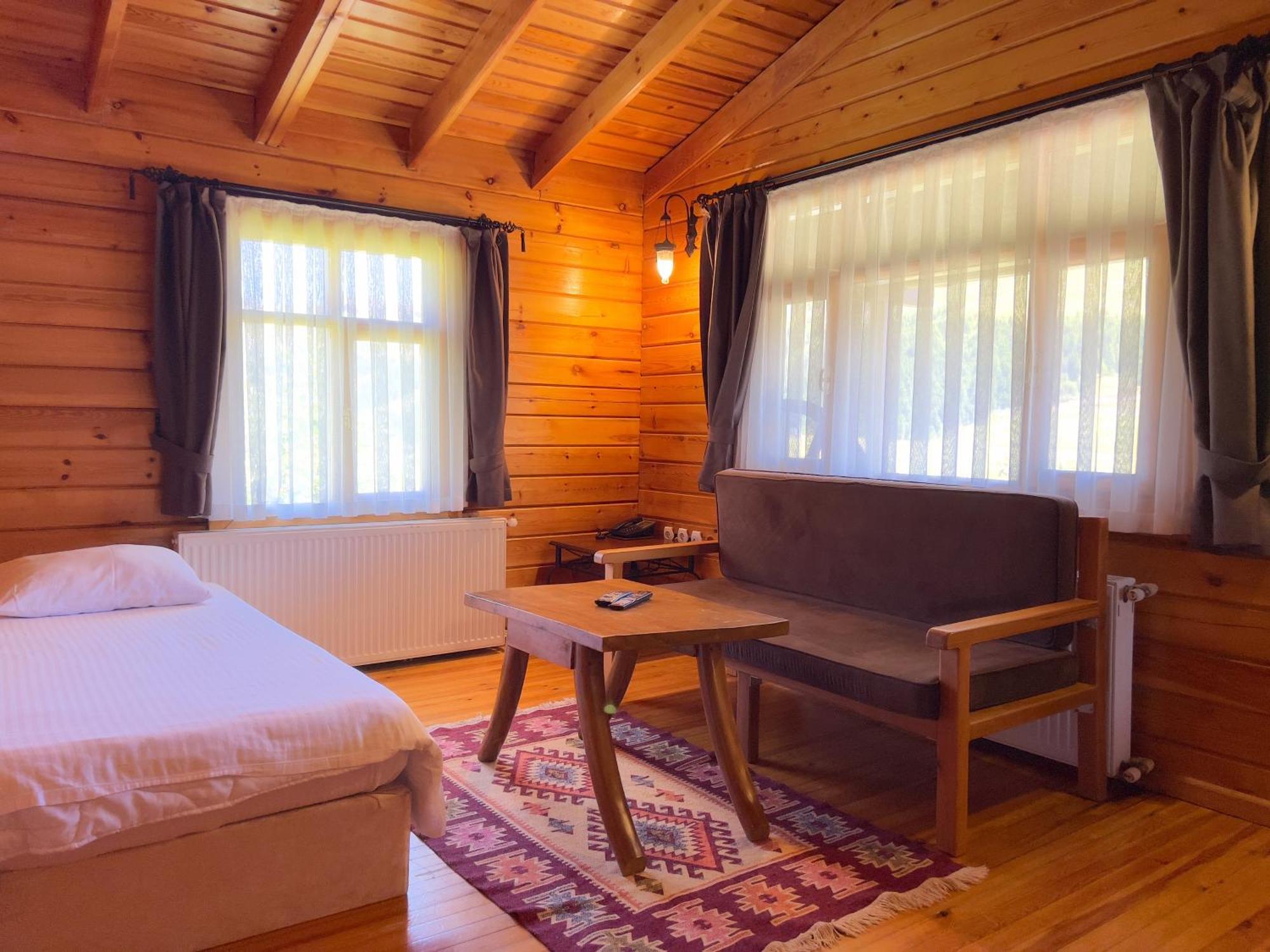 Dag Evi * Kumbet